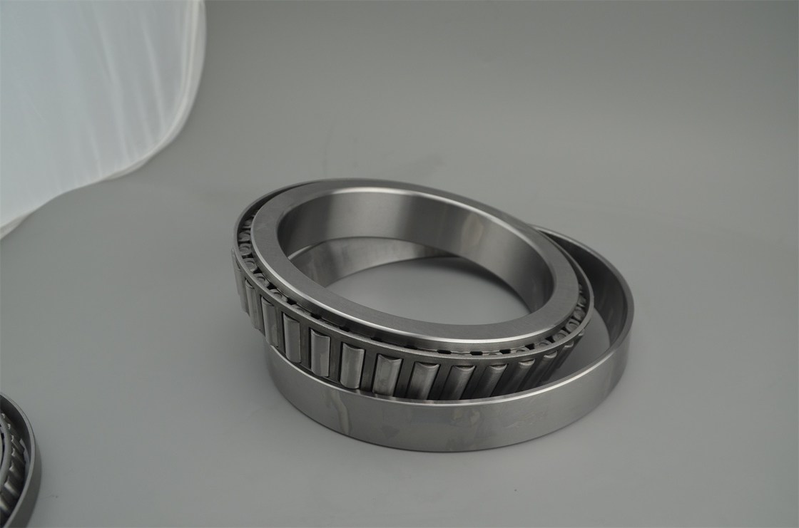 GCr15 Material Taper Roller Bearing 30216 P0 / P6 / P5 Accuracy Low