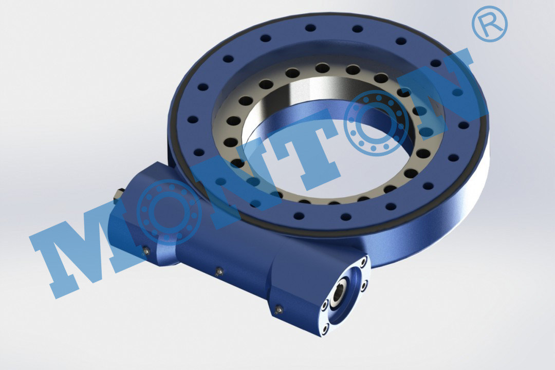 Compact Design Worm Drive Slew Ring , Solar Slew Drive Precision Grade IP65