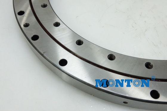 XU080149 101.6*196.85*22.22mm Robotics Slewing Bearings Solar Tracker Se Series Slewing Drive