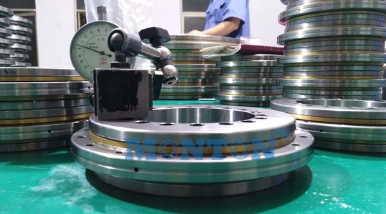 YRTS460 460*600*70mm Rotary Table Bearing