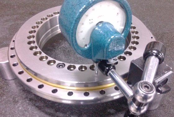 Rotary Table Cross Roller Bearing High Speed For Precision Machine Tool